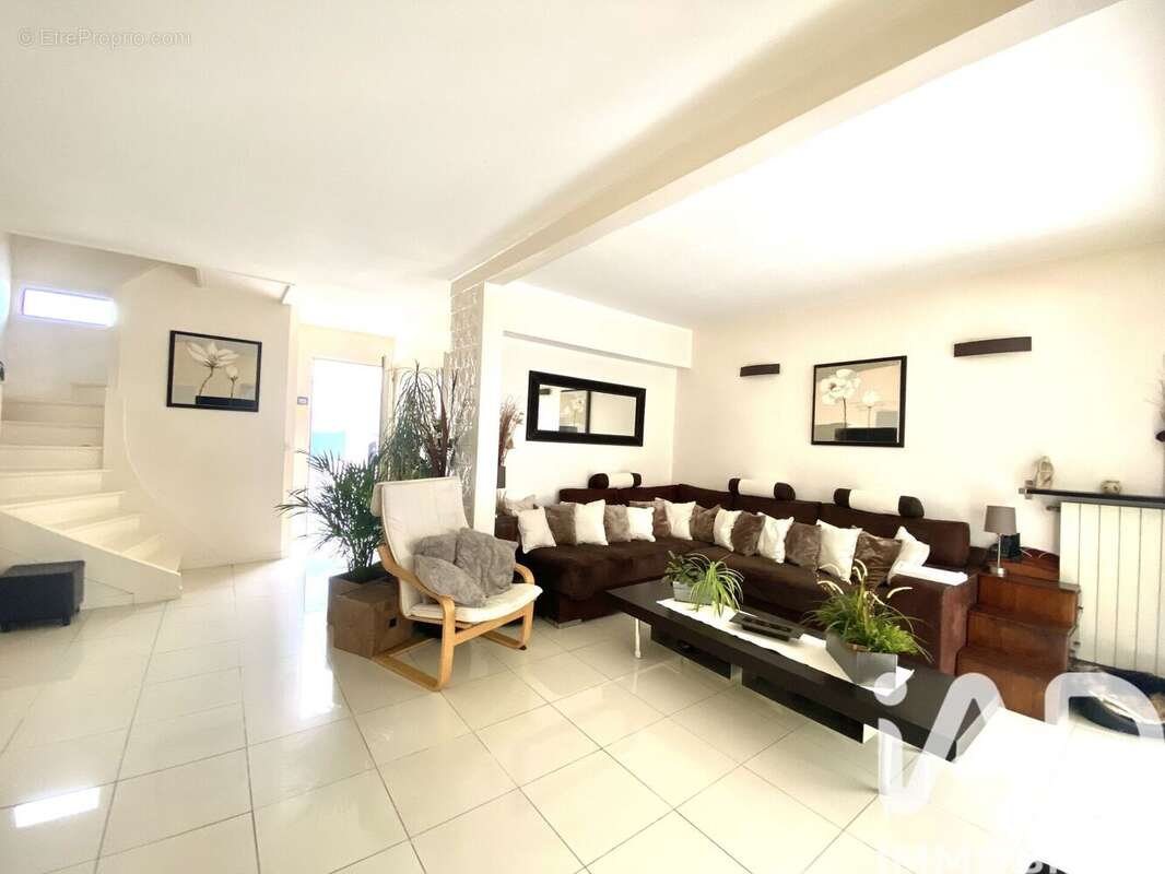 Photo 5 - Maison à THIAIS