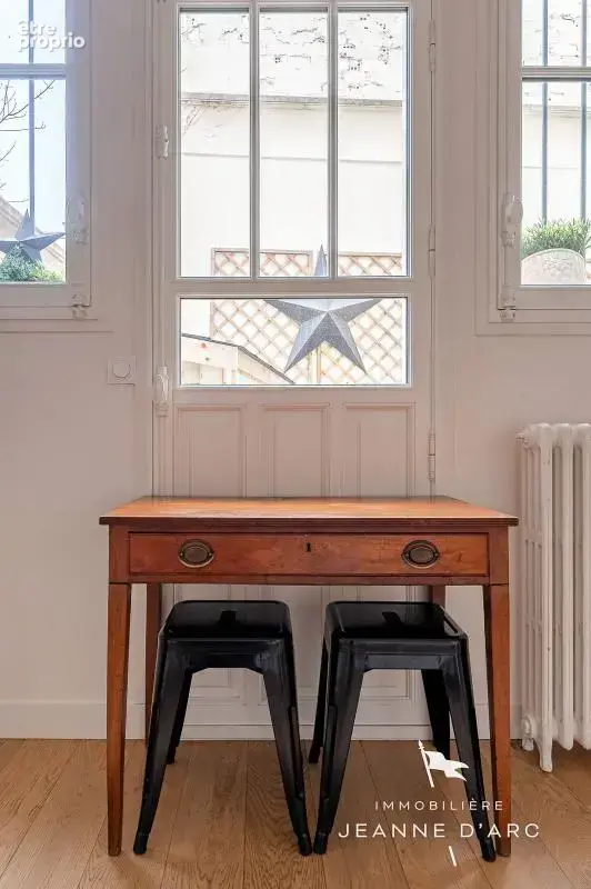 VERSAILLES - RIVE DROITE LES PRéS - Maison de ville 159 m²  - 8 pièces, 4 chambres - Dressing, Salle familiale dans Sous-sol Com - photo 6