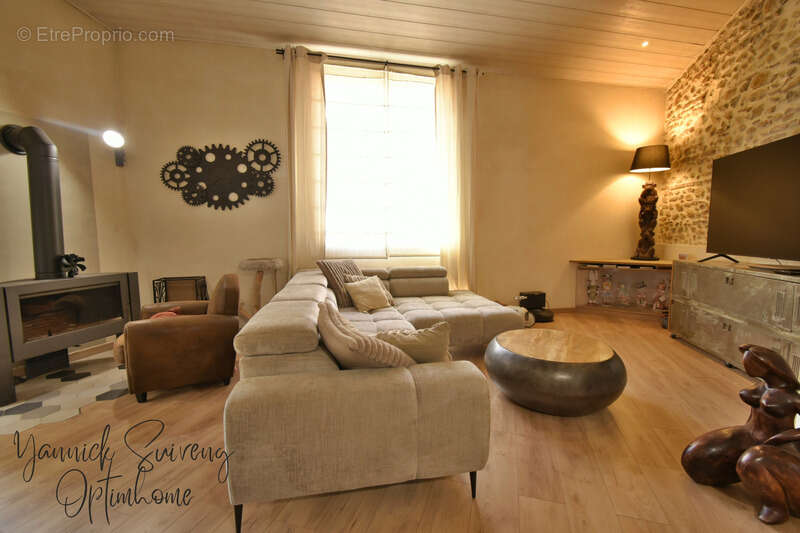 Maison t6 + studio et garage - pia (66380) - photo 6