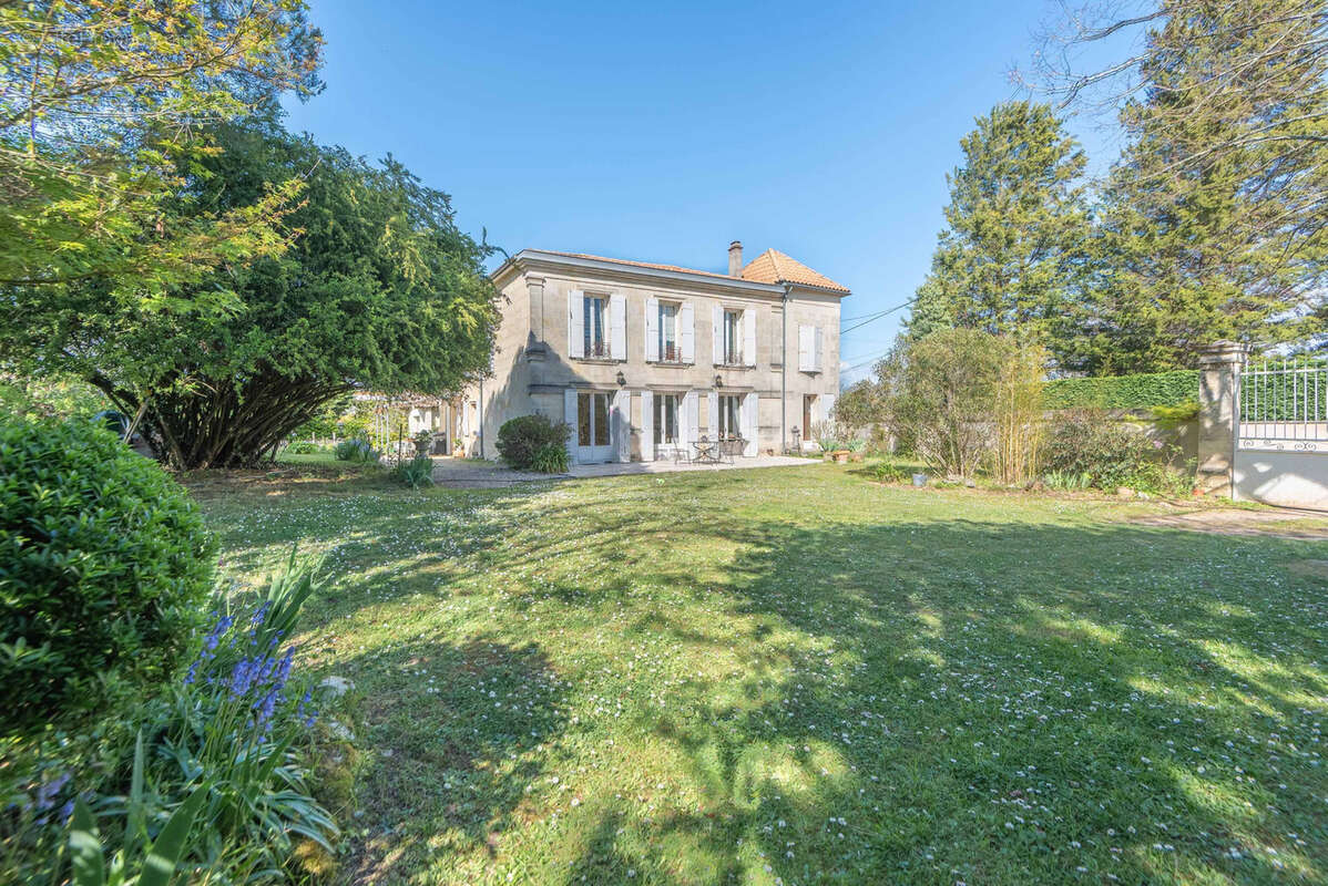 Maison à TRESSES