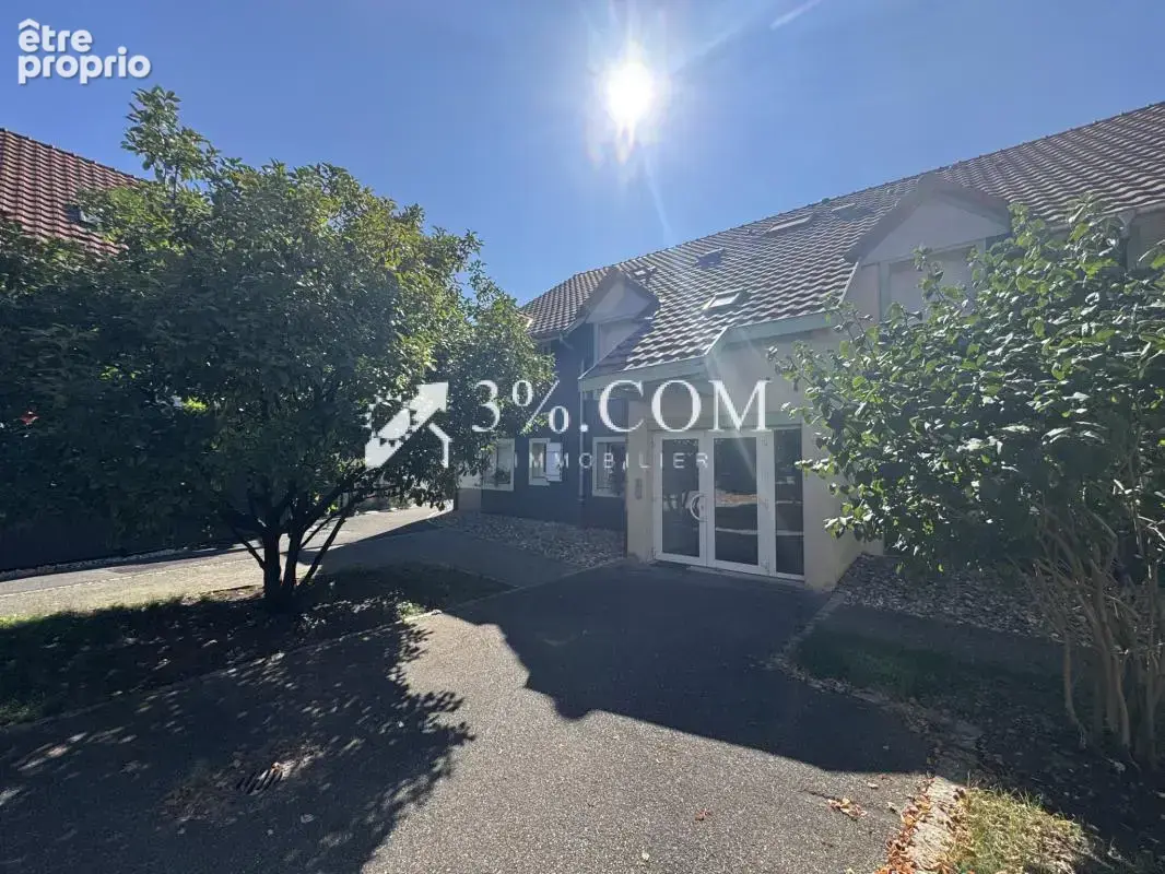 3%COM Beau F3  avec jardin de 134m2 + double garage - photo 16