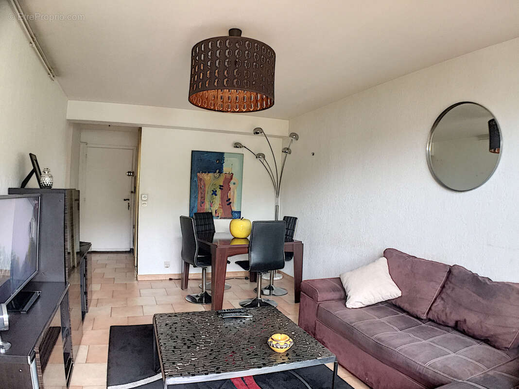 VIAGER Libre mais loué à des occupants depuis plus de 10 ans. - photo 5
