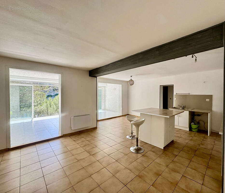 Maison à ENSUES-LA-REDONNE