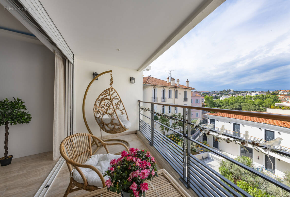 Appartement à CANNES