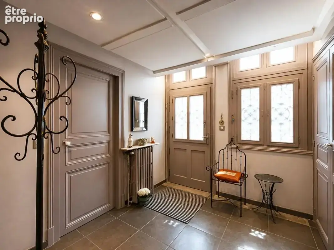 Maison de 9 pièces de 218 m² situé à Vichy - photo 9