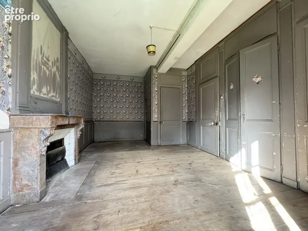 Jolie maison en pierres avec jardin et dependances a renover - photo 11