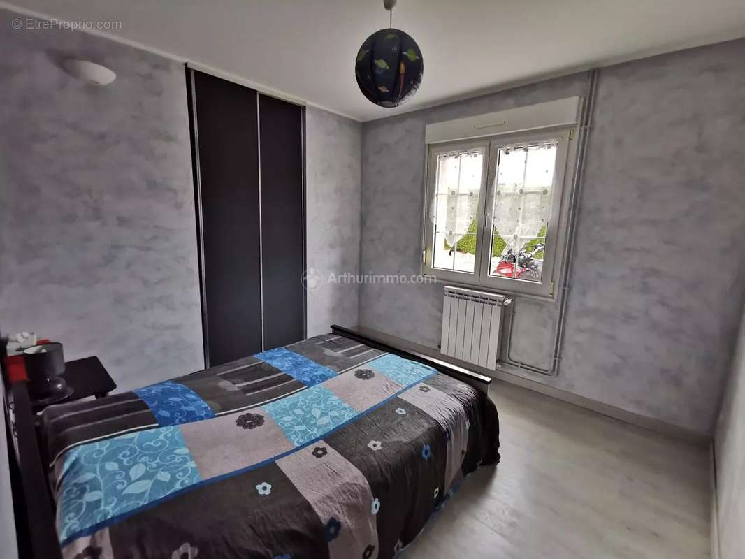 Maison à MONT-LES-NEUFCHATEAU