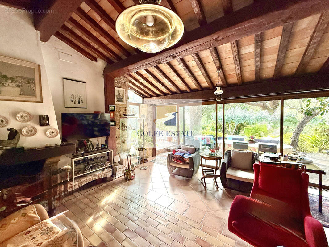 Maison à LA CROIX-VALMER