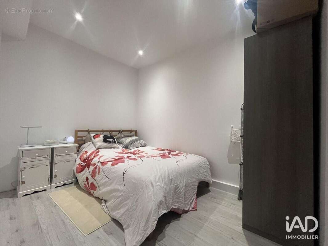 Photo 5 - Maison à CHATENAY-SUR-SEINE