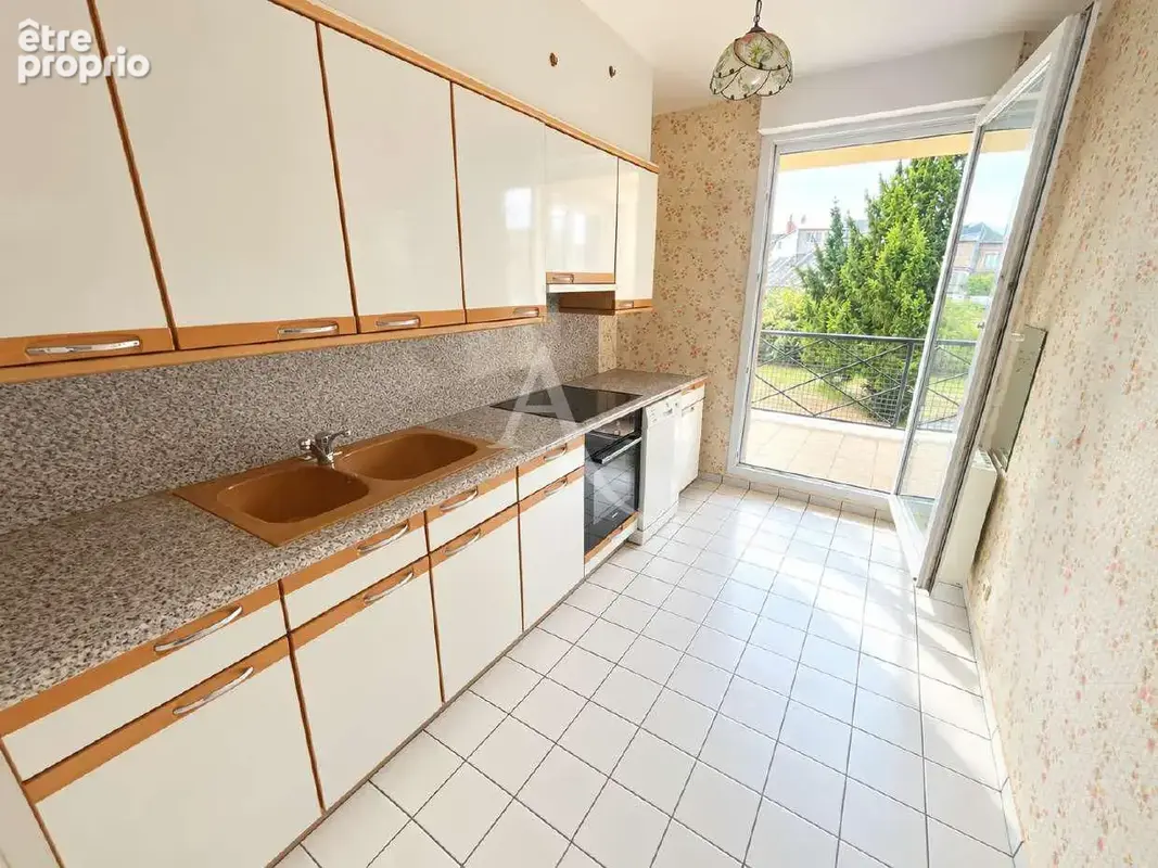 Appartement en centre ville avec ascenseur - photo 2