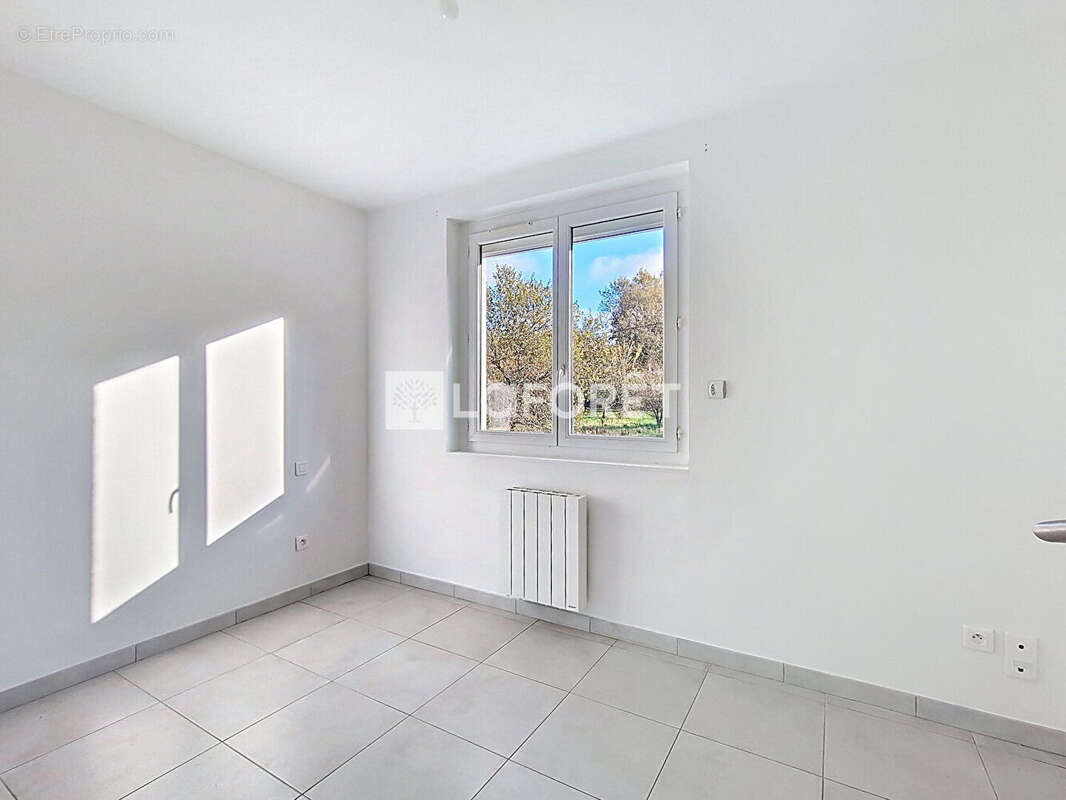 Maison à MONCLAR-DE-QUERCY