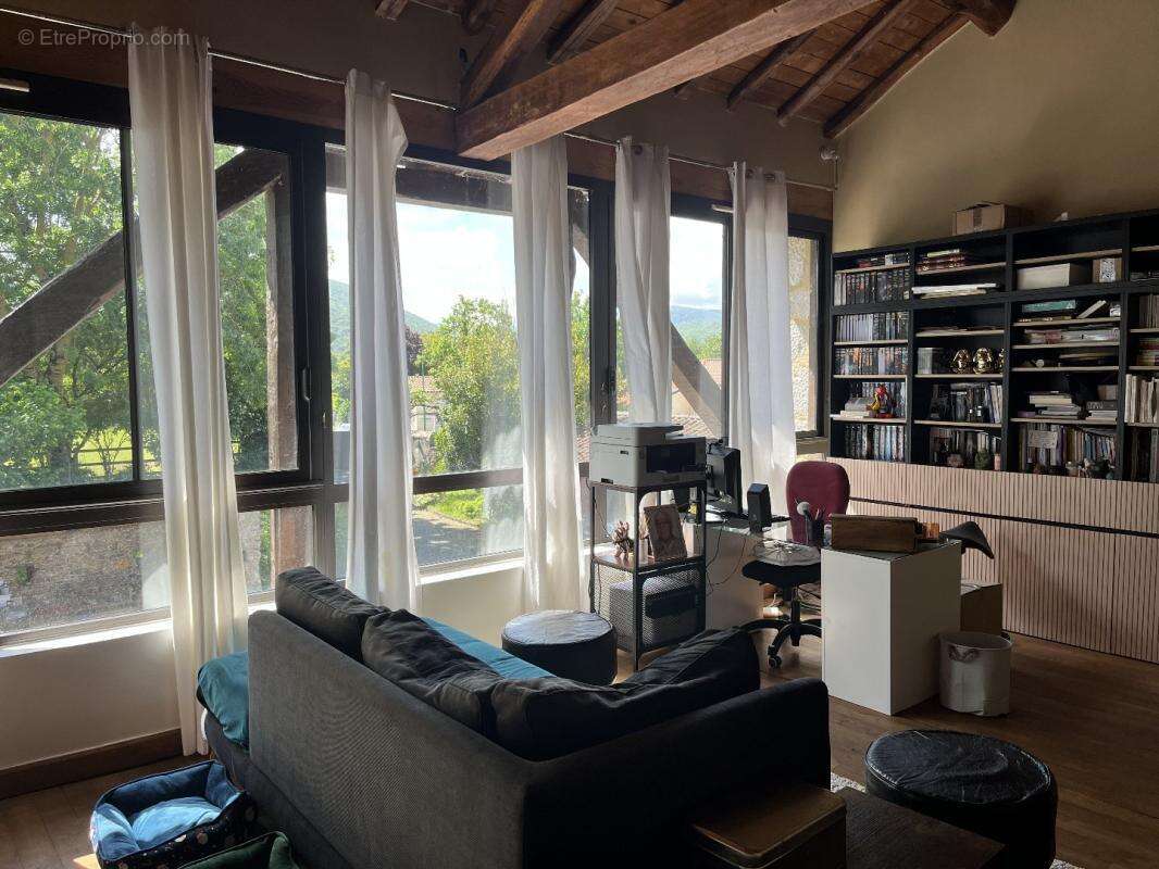 Maison à MARTRES-DE-RIVIERE