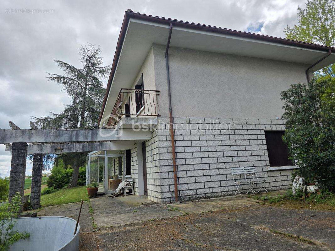 Maison a renover montagnac sur auvignon - photo 8