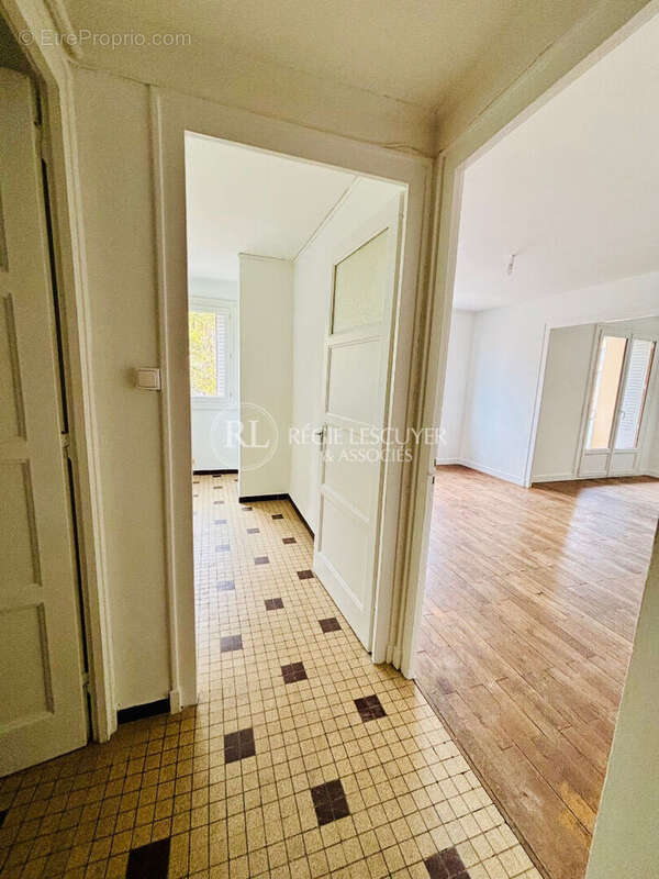 Appartement à OULLINS