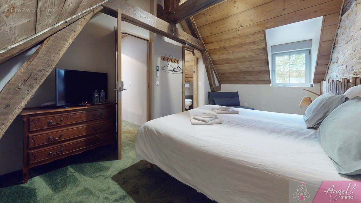 Commerce à ORCHAMPS