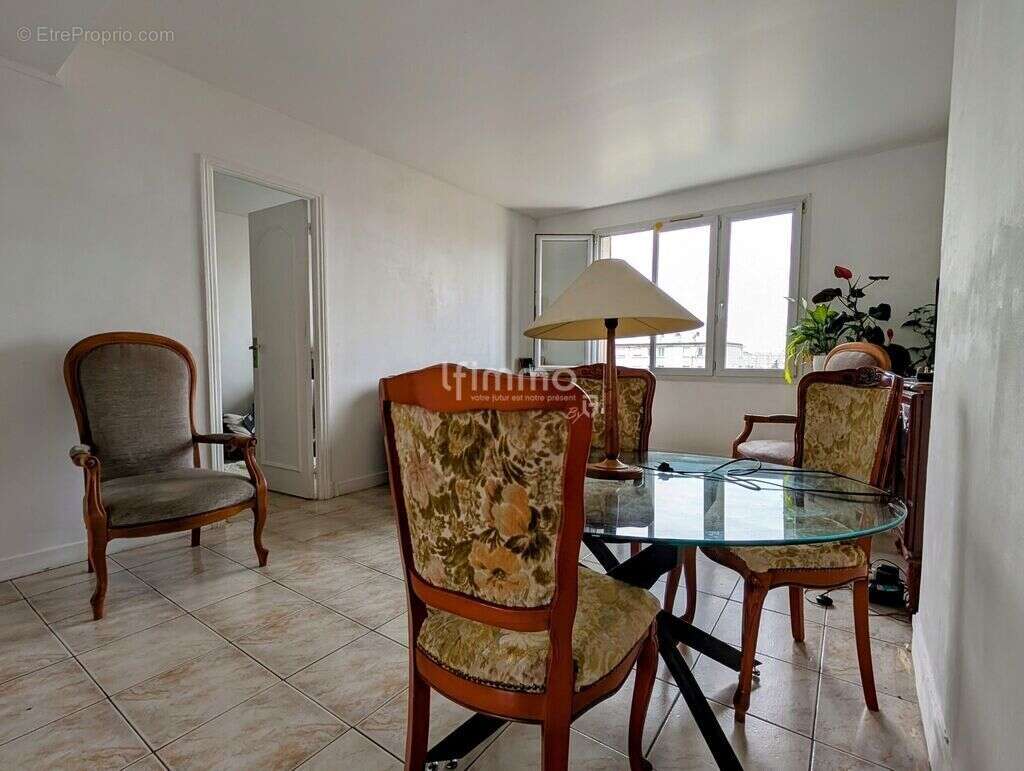 Appartement à CHAMPIGNY-SUR-MARNE