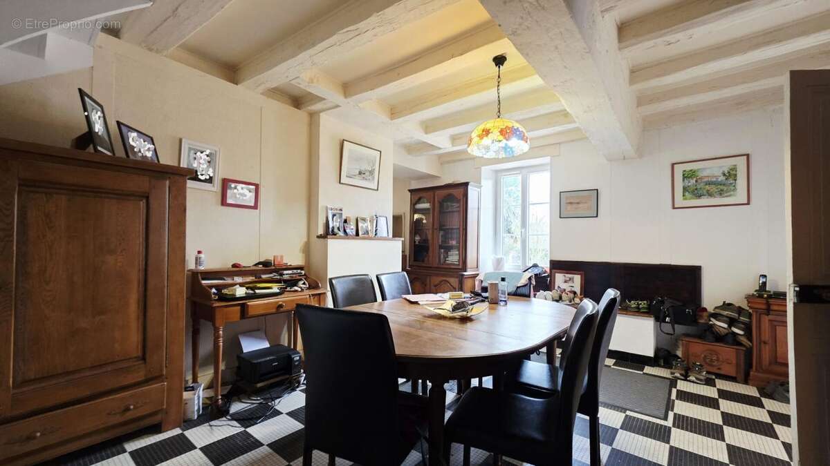Maison à QUINCY