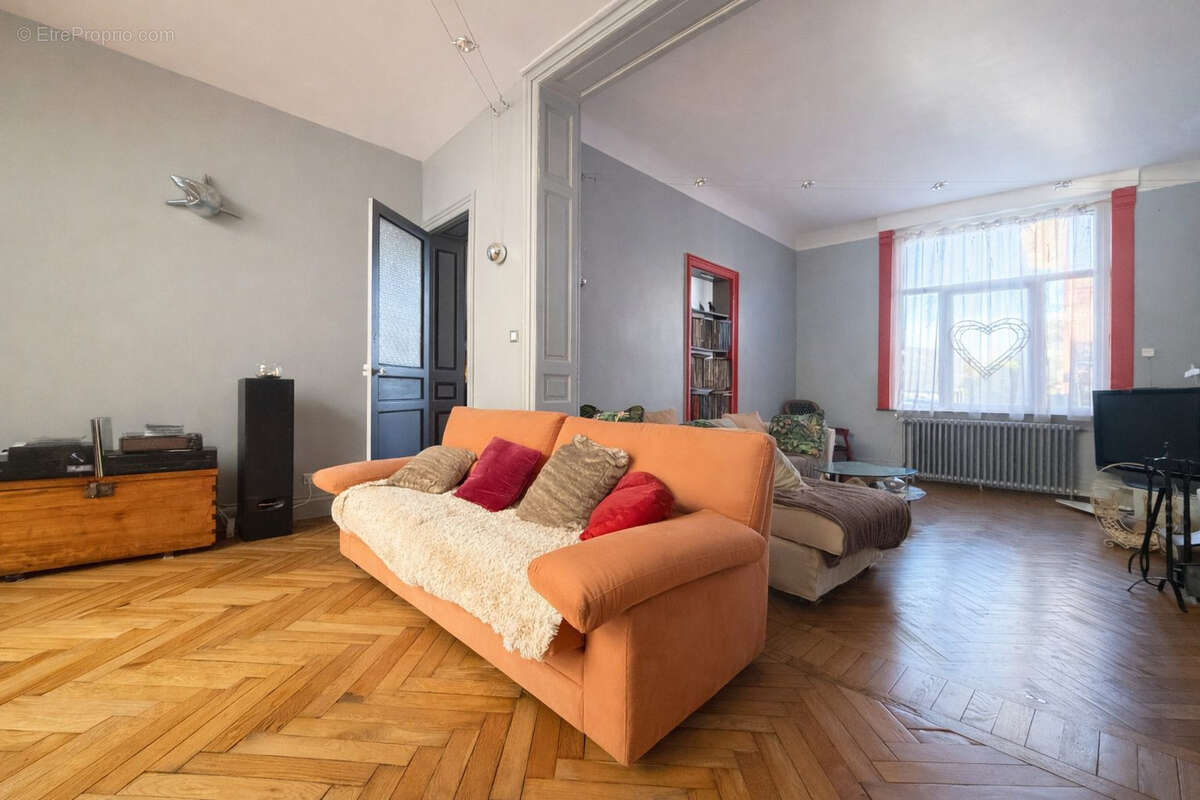 Maison à ARMENTIERES