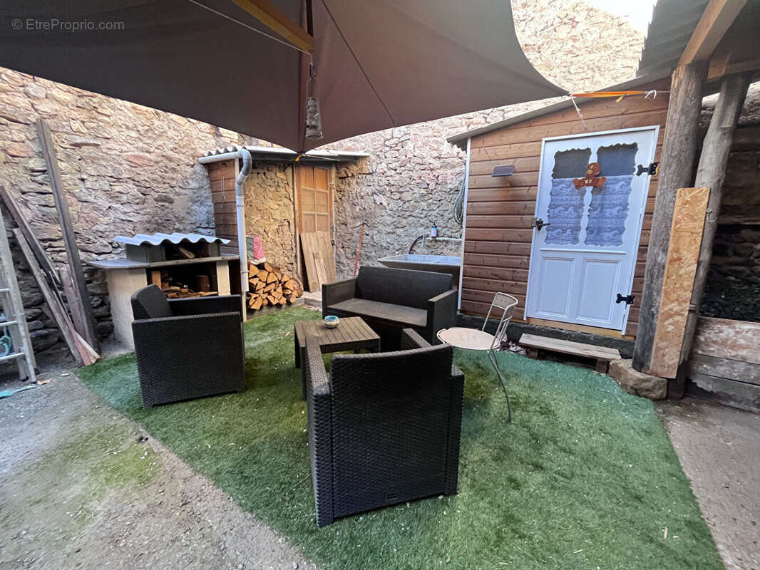 Maison à CASCASTEL-DES-CORBIERES