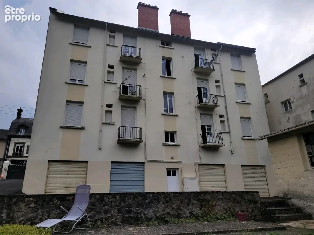 Appartement 18 pièces 452 m² à vendre à Bort-Les-Orgues (19110) - photo 2
