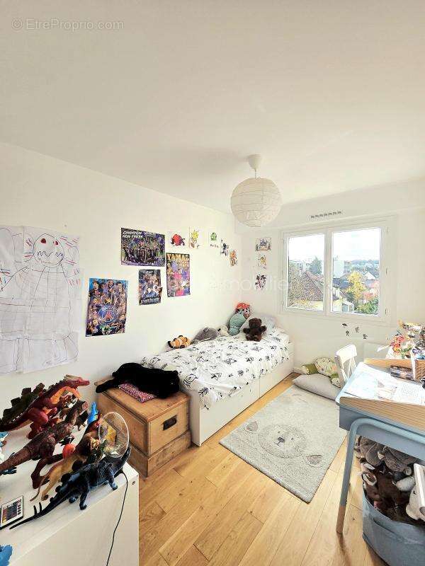 Appartement à RUEIL-MALMAISON