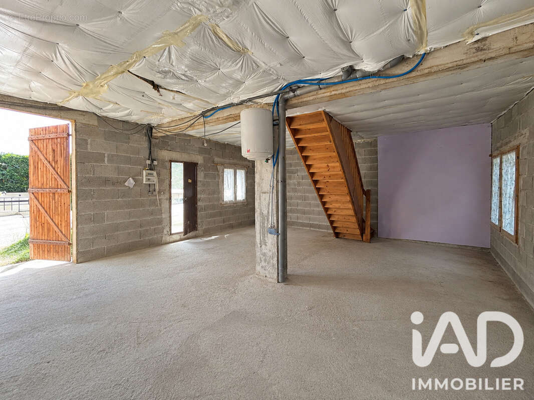 Maison 130 m² à Cublac  - photo 5