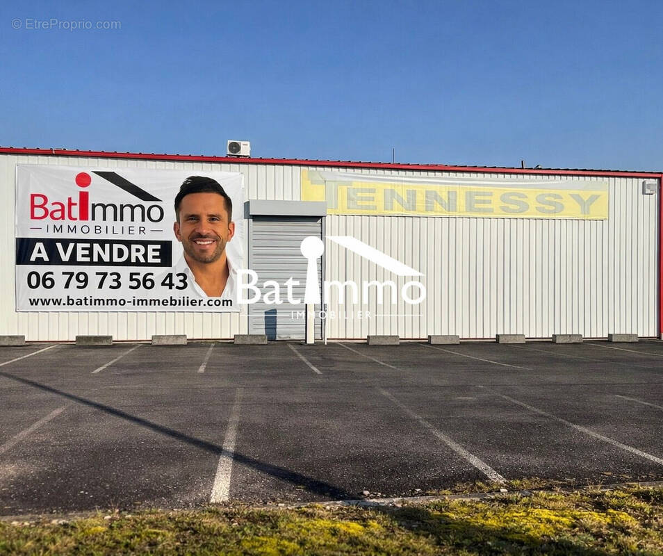 Commerce à CONFLANS-EN-JARNISY