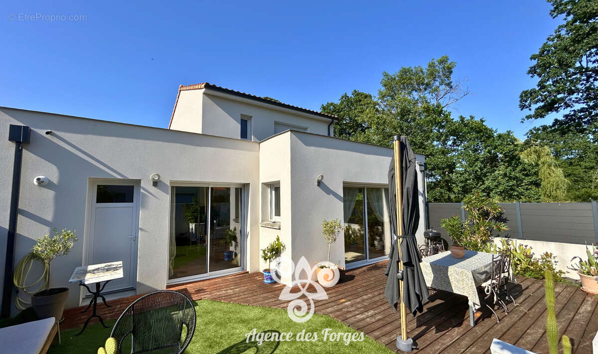 Maison à LA CHAPELLE-HEULIN