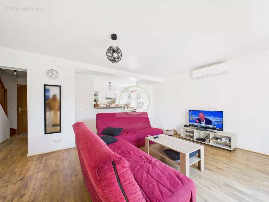 À vendre - villa  4 pièces - domaine du  capitou - photo 3