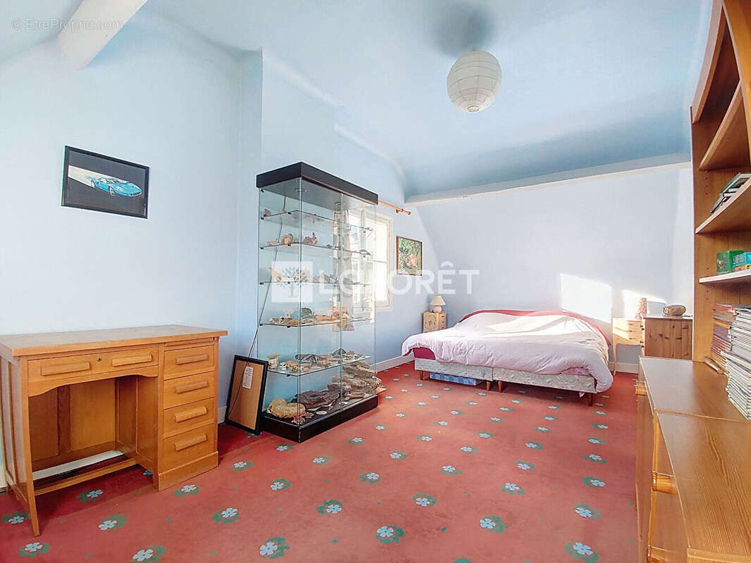 Maison à VAUX-SUR-SEINE