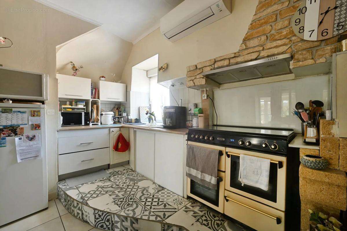 Maison à ROCHEFORT-DU-GARD