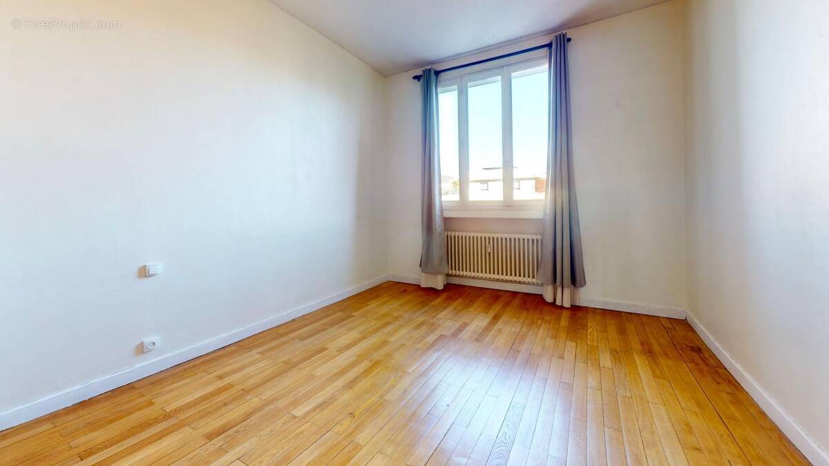 Appartement à LYON-8E