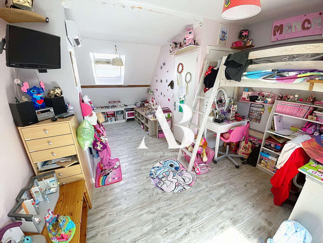 Maison à GURCY-LE-CHATEL