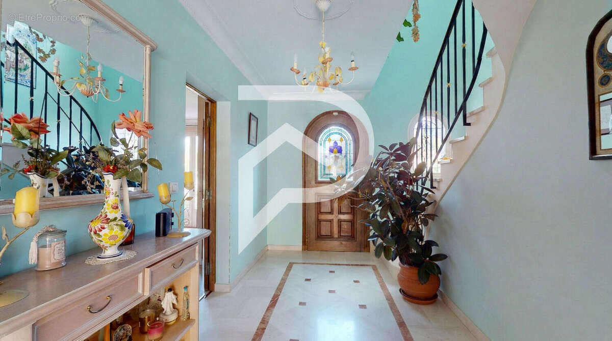 Maison à L'ETANG-LA-VILLE