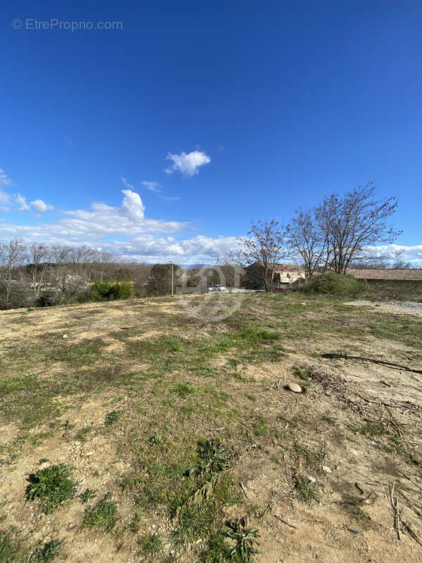 Terrain à LA VOULTE-SUR-RHONE