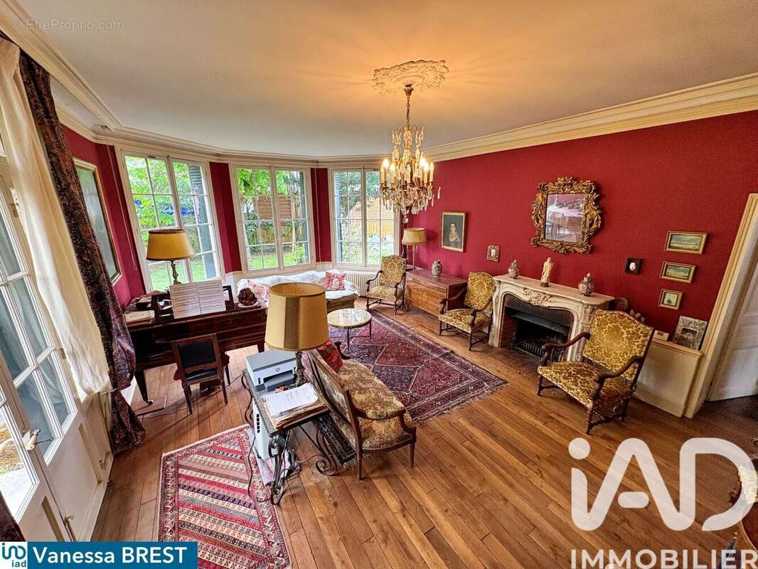 Photo 3 - Maison à SAINT-MAUR-DES-FOSSES