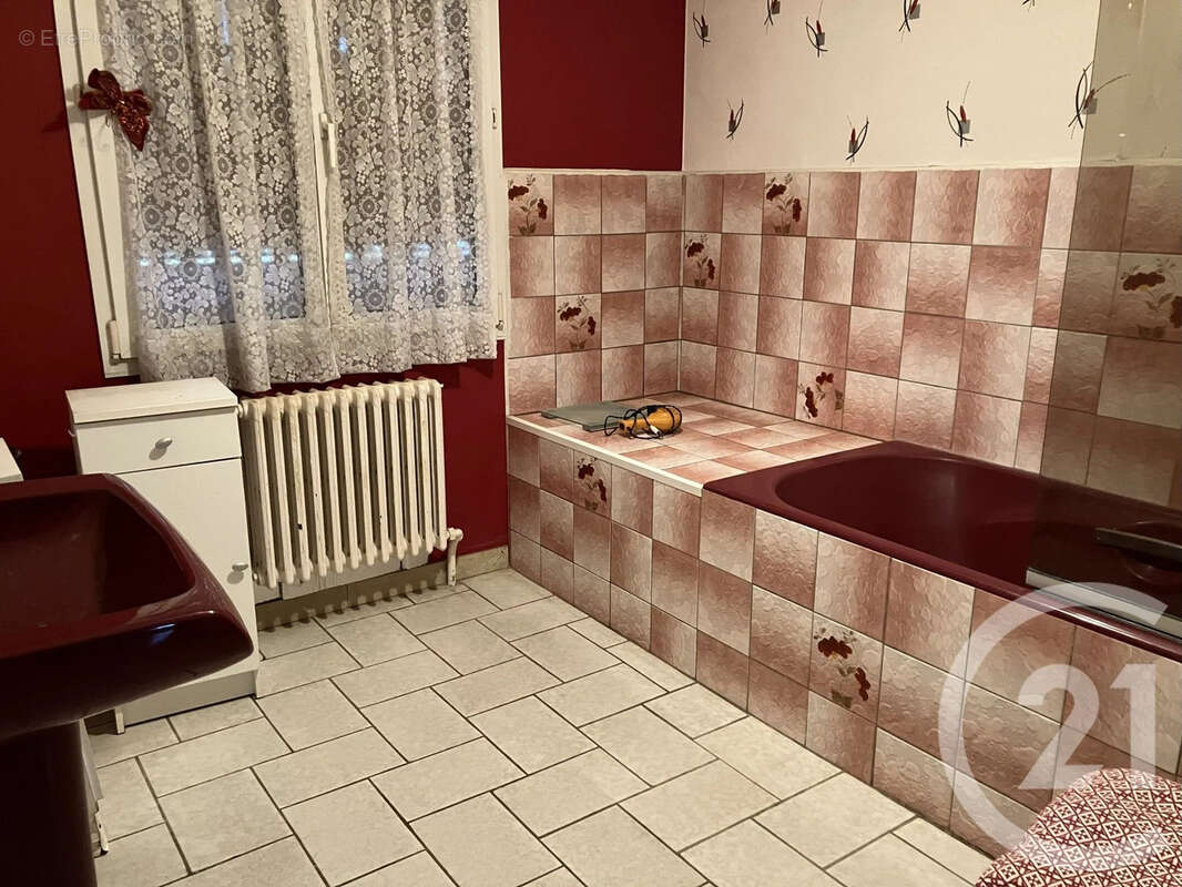 Maison à SAINT-MEMMIE