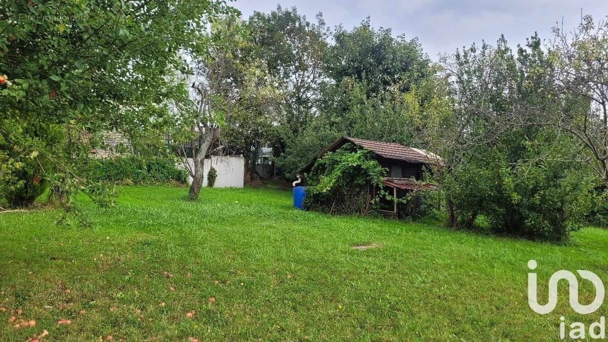 Photo 2 - Terrain à THORIGNY-SUR-MARNE