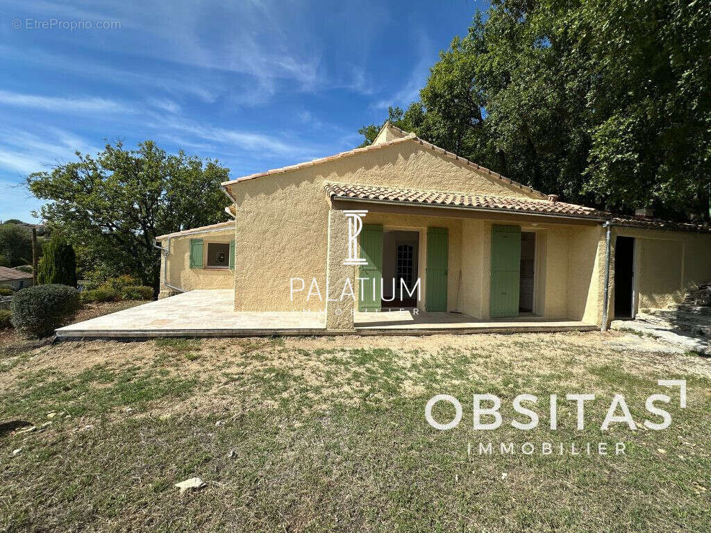 Maison à SAINT-MAIME