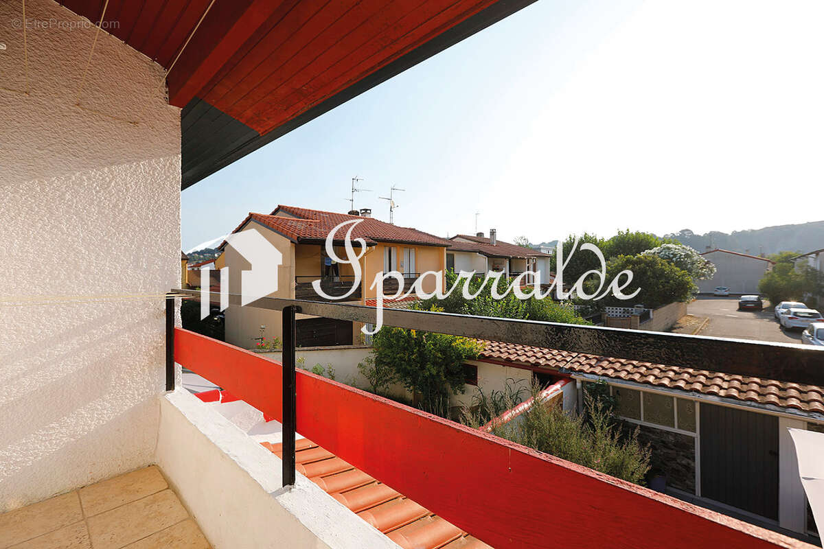 Grande maison familiale F5 lumineuse avec garage, double terrasse et beaux volumes - photo 30