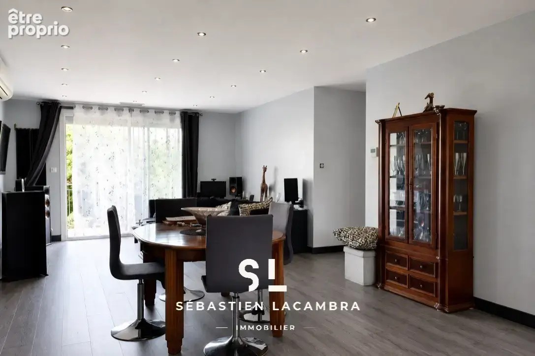 Maison de ville avec appartement indépendant   Habitez à l’étage, louez le rez-de-chaussée - photo 12