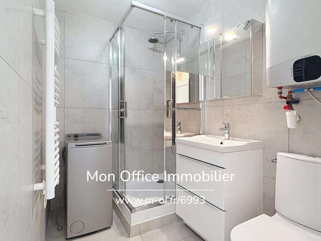 Référence : 6993-les. - studio rénové proche plage et centre à vendre à cavalaire sur mer - photo 8