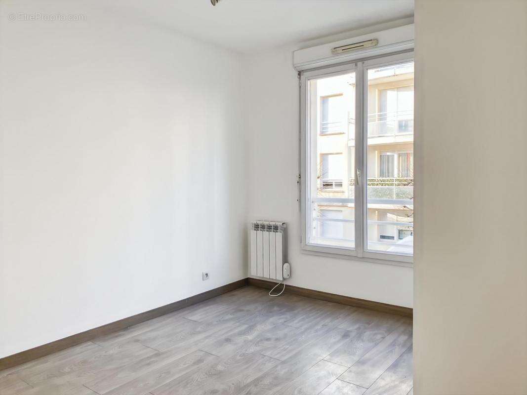 Appartement à CORBEIL-ESSONNES