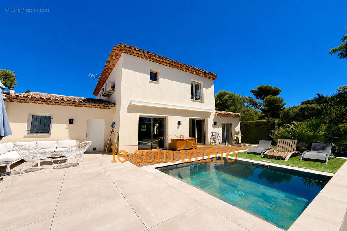 Maison à ANTIBES