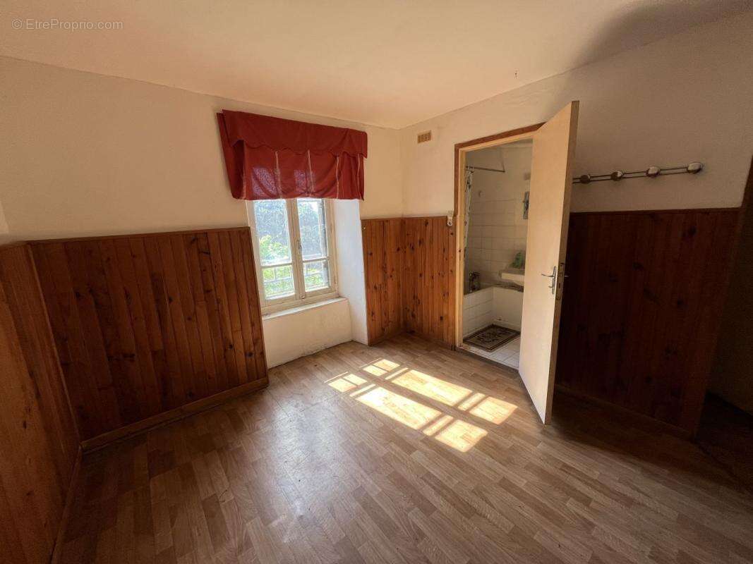 Maison à CASSAGNOLES