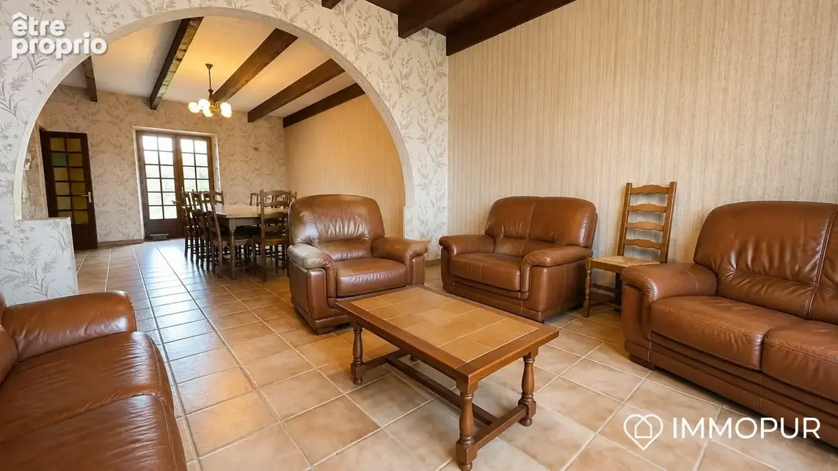 Maison 118 m² à Sainte-Foy-De-Longas  - photo 5