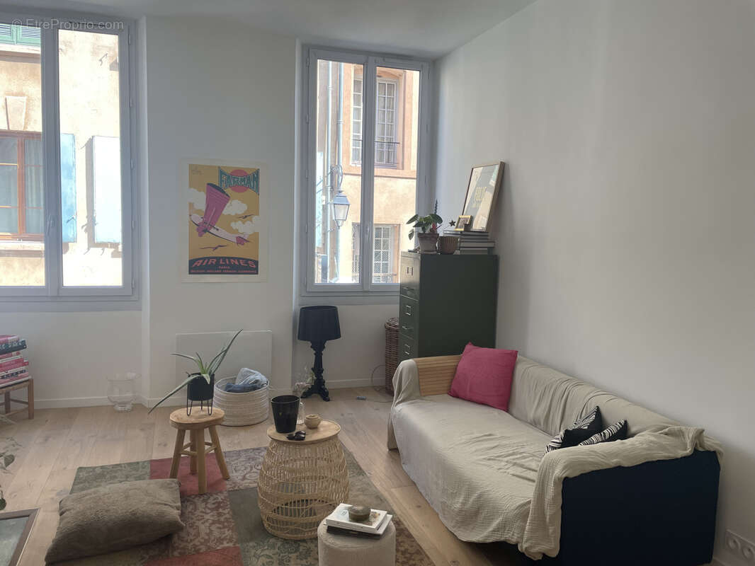 Vente appartement de type 3 avec terrasse, Aix en Provence, centre ville. - photo 2