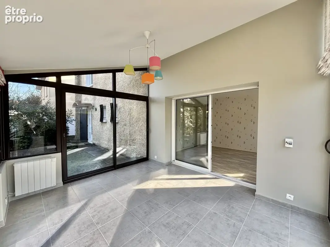 Valence petit charran - maison 7 pieces de 172 m2 - photo 15