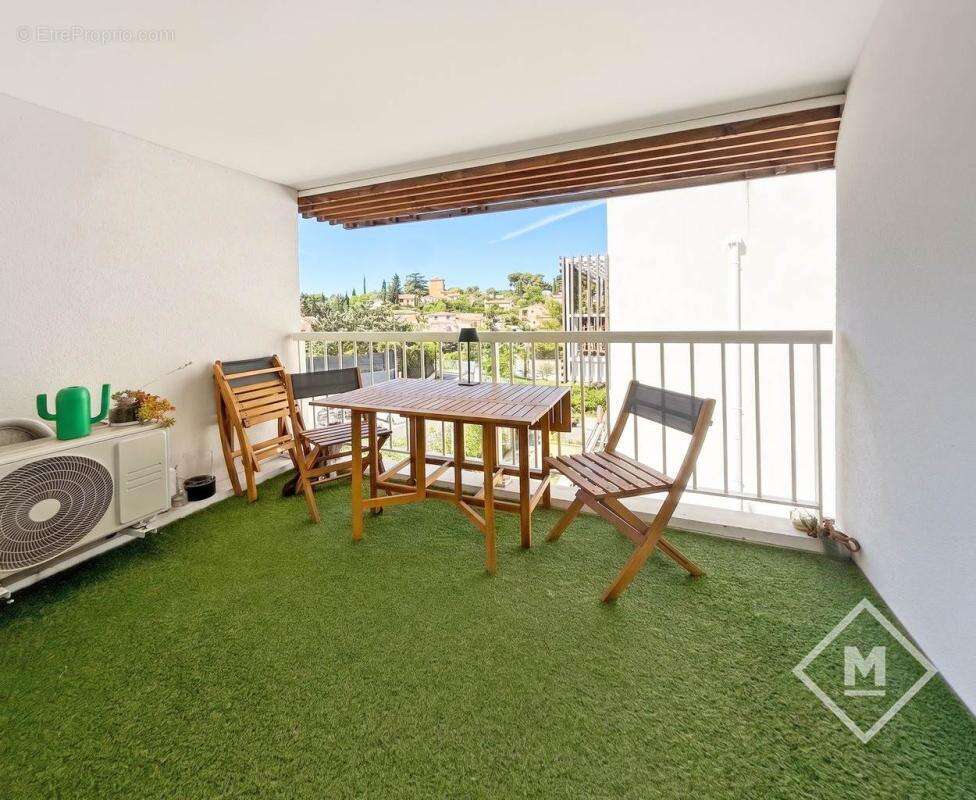 Appartement à MARSEILLE-12E