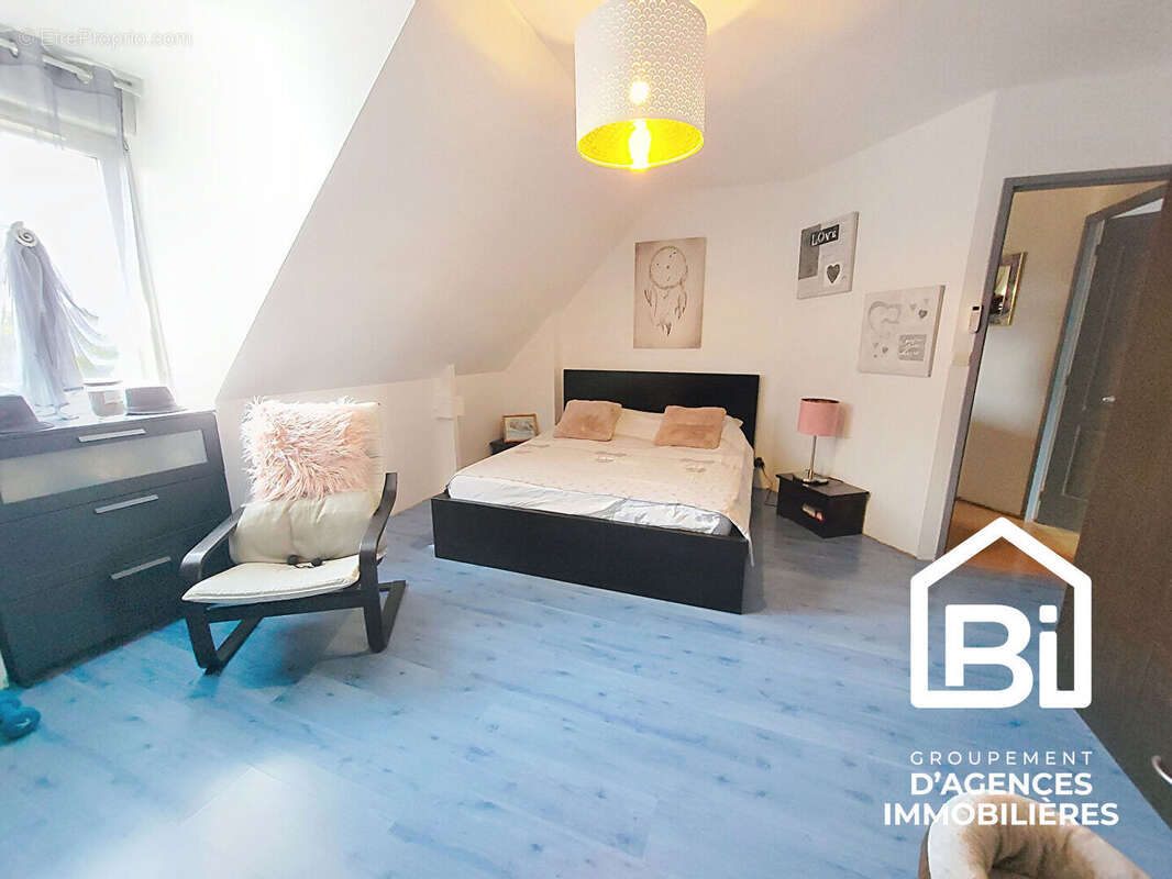 Maison à CRESSERONS